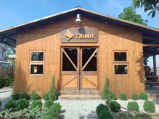 Trình cafe & bistro Hội An