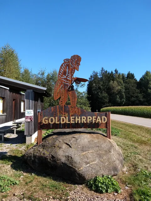 GOLDLEHRPFAD