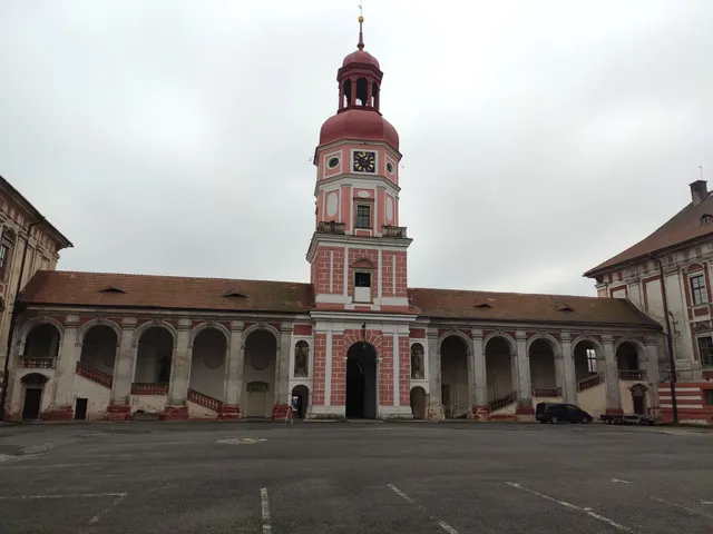 Roudnice castle