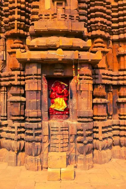Ancient Chalukya Shri Siddeshwara Swamy Temple || Haveri
