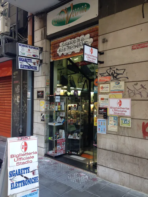 Sigaretta Elettronica Bari - Vape Garage - Kiwi - (Luggage Storage Point),