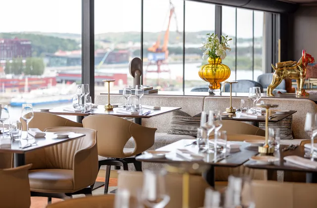 View Skybar & Restaurant