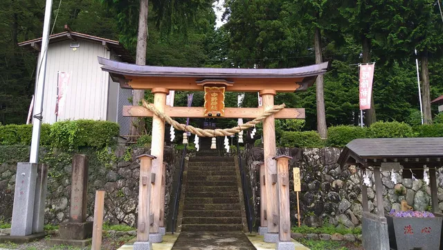 (Tsukui) Nakano Shrine