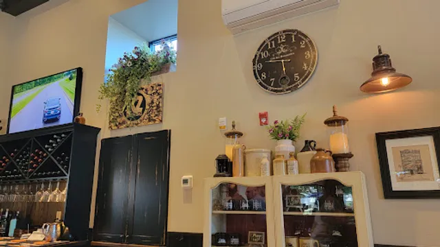 The Cobblestone on Main