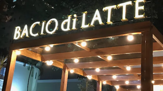 Bacio di Latte - Moema Gaivota