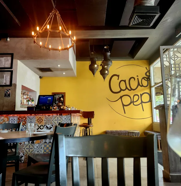 Plaza Chalets de Caparra