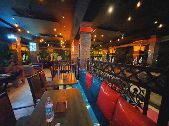 Yahoo Hotel Restaurant & Bar Nashik