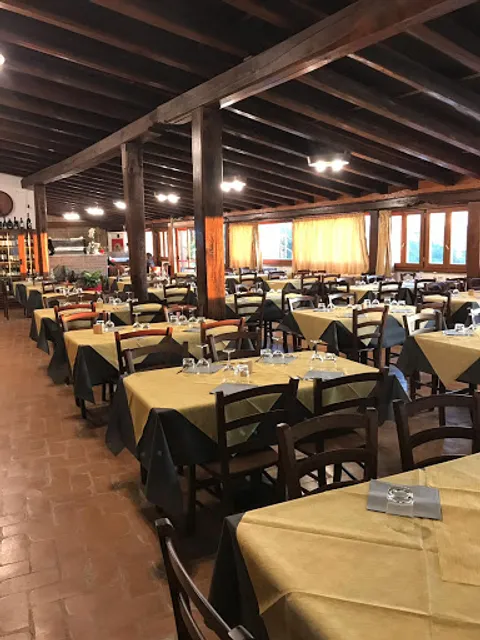 Il Casale Pomodoro E Basilico