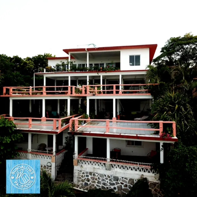 Bungalows Pacificos