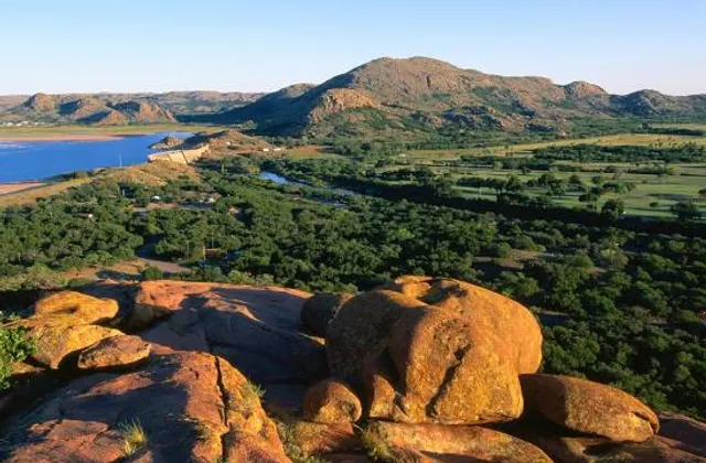 Quartz Mountain State Park