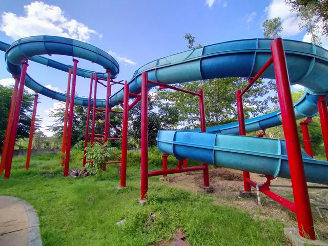 Queen Star Water Park