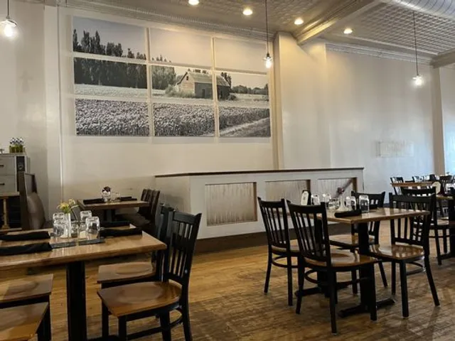 Prairie Canary Restaurant & Bar