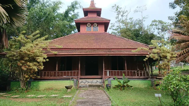 Masjid Kayu
