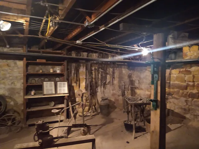 The Ellinwood Emporium & Underground Tunnel Tours