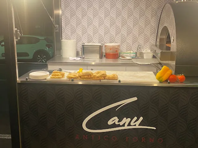 Canu truck