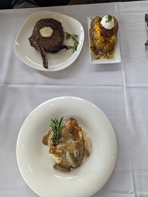 Homestretch Steak House