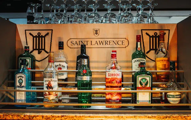 Saint Lawrence Pub