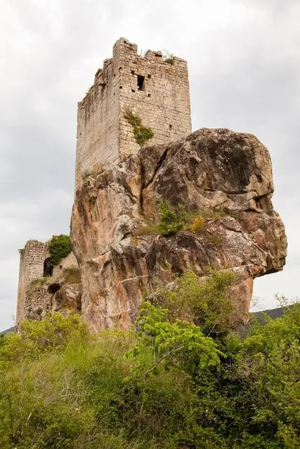 Castillo de Sibirana