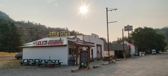 Wolf Hogies & Ice Cream