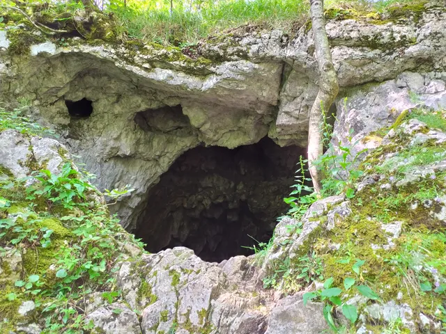 Grotta Dei Prosciutti