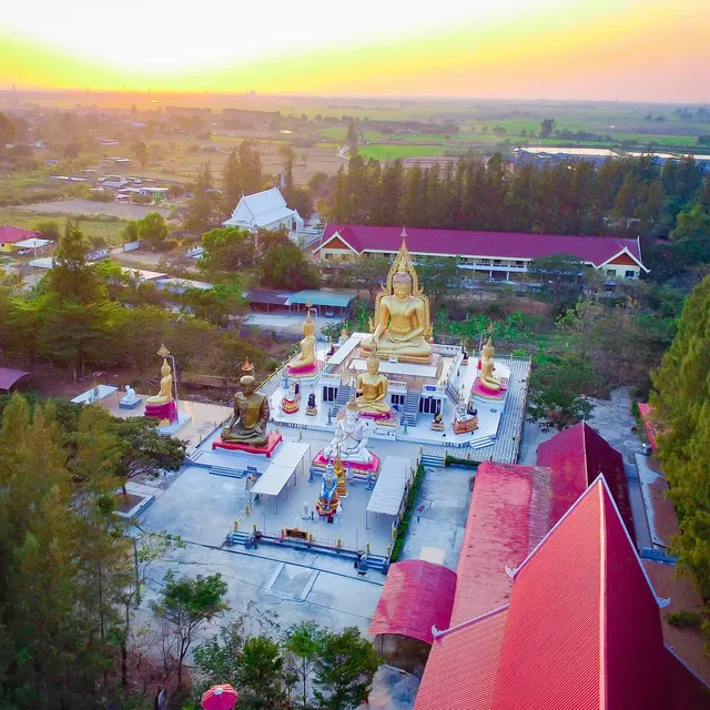 Wat Bo Ngoen Bo Thong