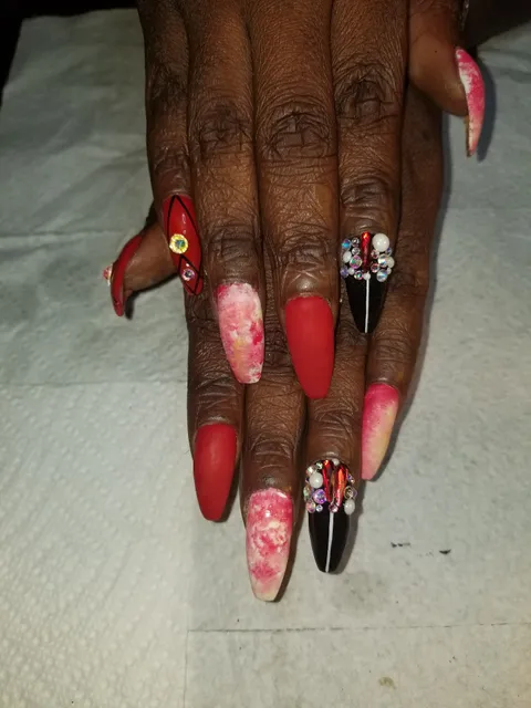 Chrimsons Rose Salon