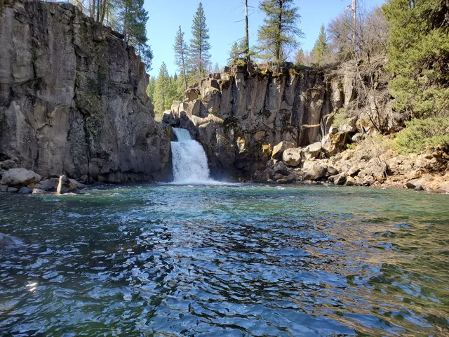 McCloud Falls - Upper Fall