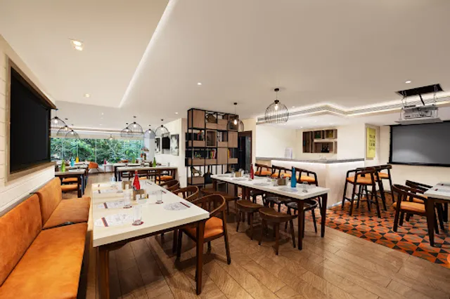 Qmin Andheri, Mumbai