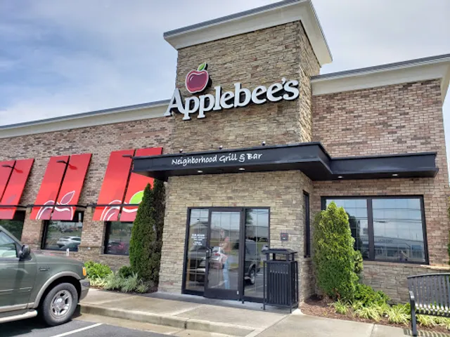 Applebee's Grill + Bar