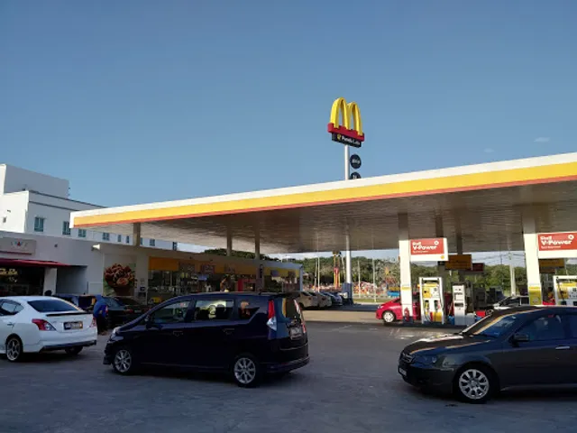 McDonald's Shell Port Dickson DT