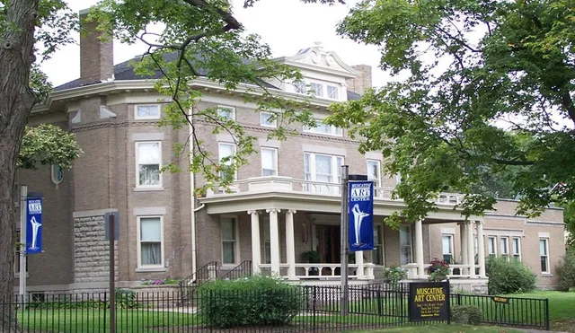 Muscatine Art Center