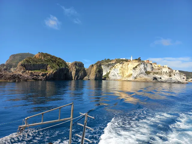Ponza diving center