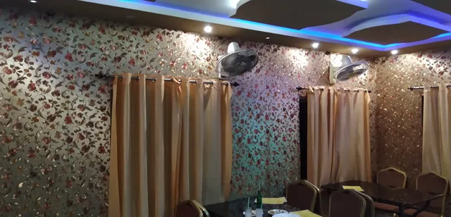 Lassi Center and Restaurant