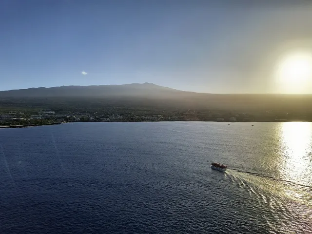 Old Kona Airport Beach