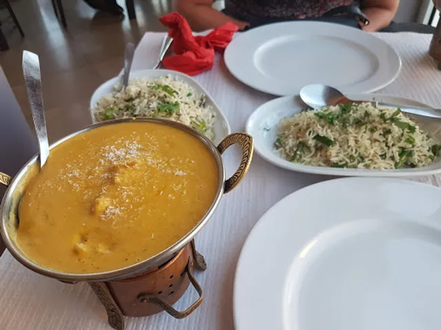 New Delhi Indian Tandoor Restaurant