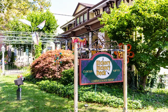 Hickory Dickory Dock