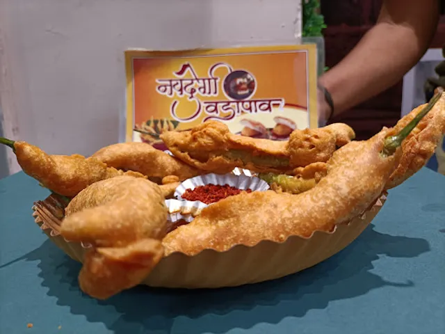 Navdurga vadapav
