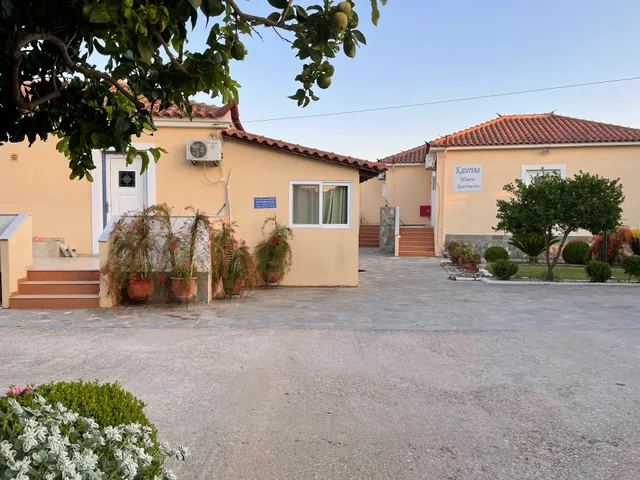 KATERINA APARTMENTS
