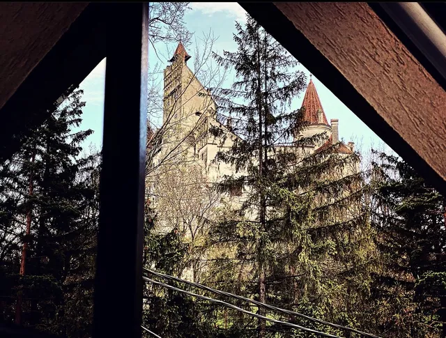 Queen's Heart Guesthouse