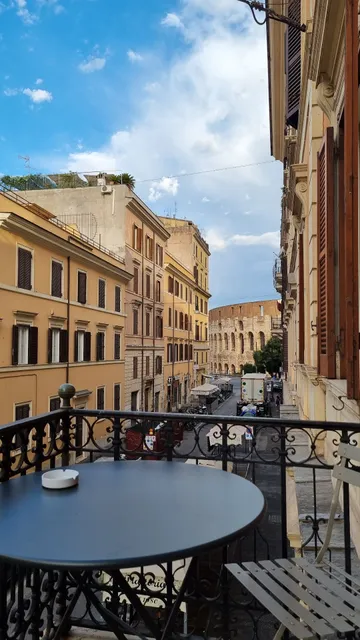 B & B Santi Quattro al Colosseo