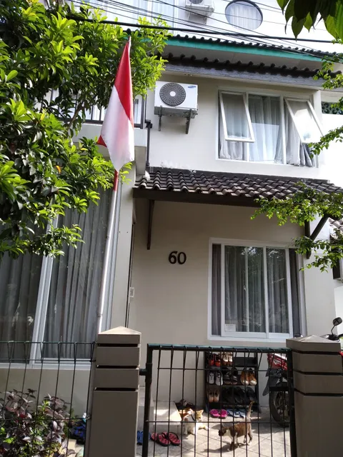 C60 Homestay