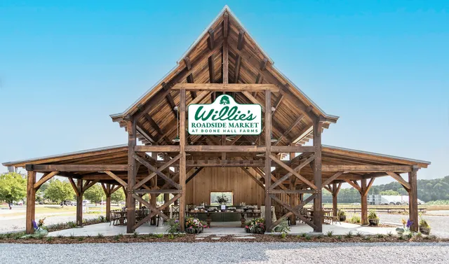 Willie's Roadside Market At Boone Hall Farms