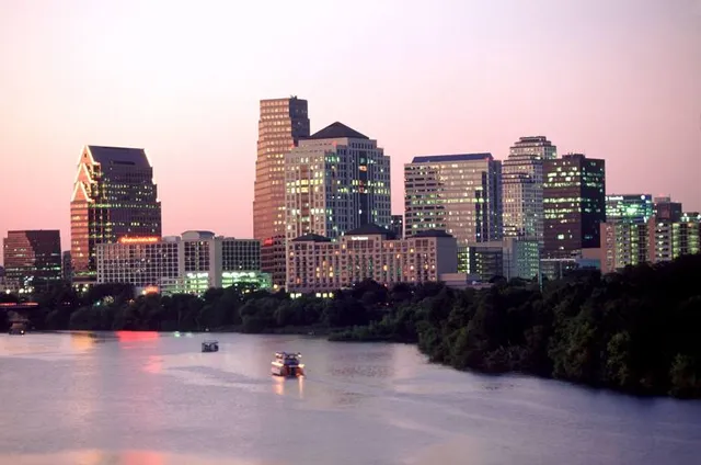 Statesman Bat Observation Center