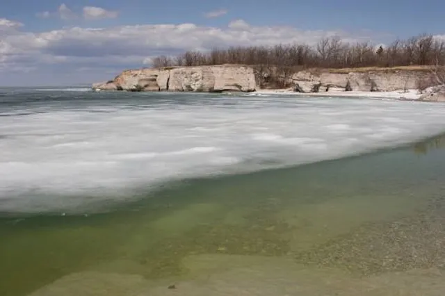 Little Steep Rock Trail