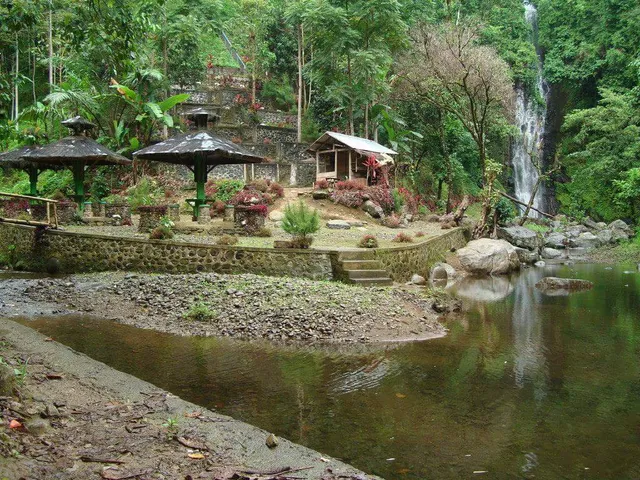 Air Terjun Kembar Desa Barambang