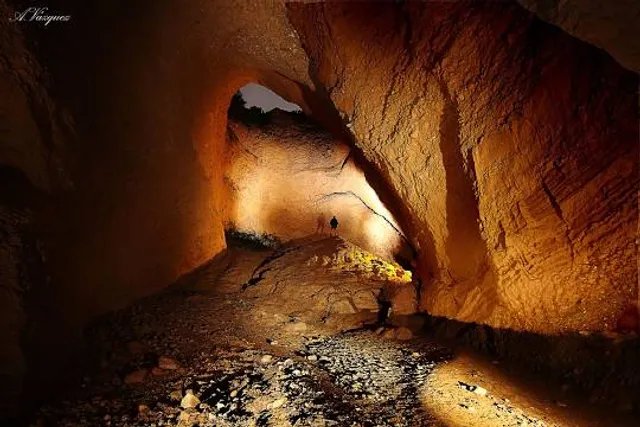 CUEVA DE LA ENCANTADA