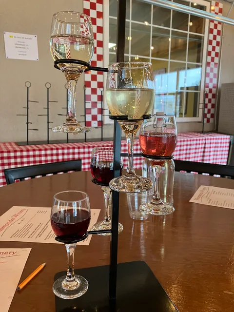 Vinomondo Winery & Tasting Room