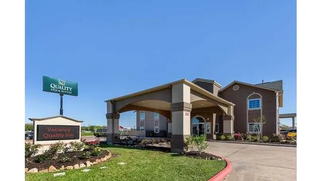 Quality Inn & Suites Port Arthur - Nederland