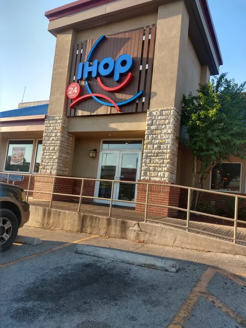 IHOP