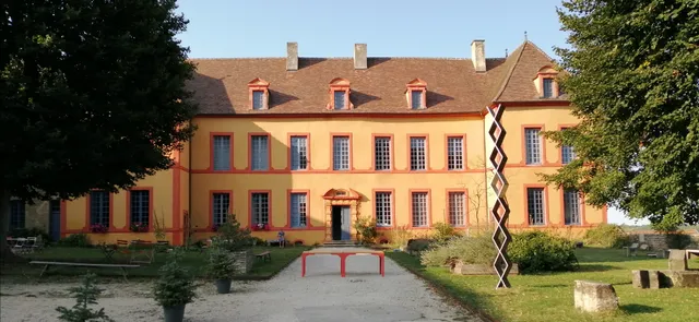 ARCADE Design à la campagne / Château de Sainte-Colombe-en-Auxois